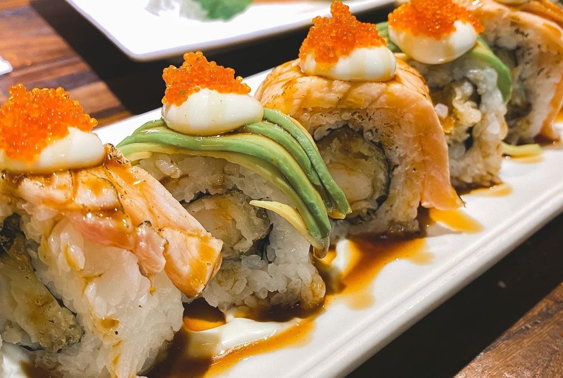 Umaku Sushi Resto, Tempat Asyik Menikmati Sushi Enak